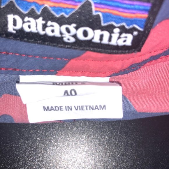 Patagonia Men’s Board Shorts Sz 40 - Picture 3 of 3